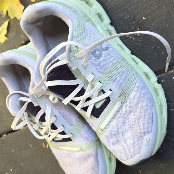 On Running Women's Sneakers - White and Light Green - Picture 5 of 13